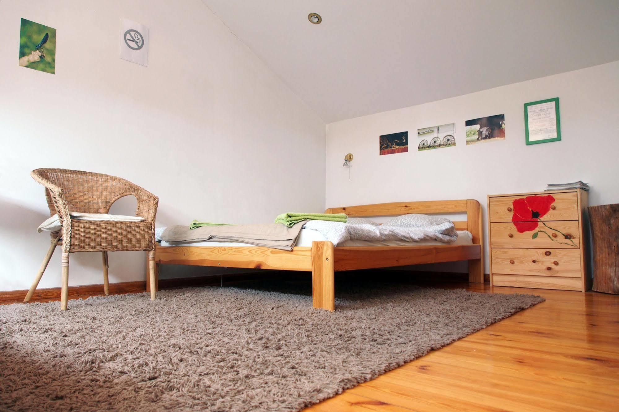 Adventura Hostel Warschau Buitenkant foto
